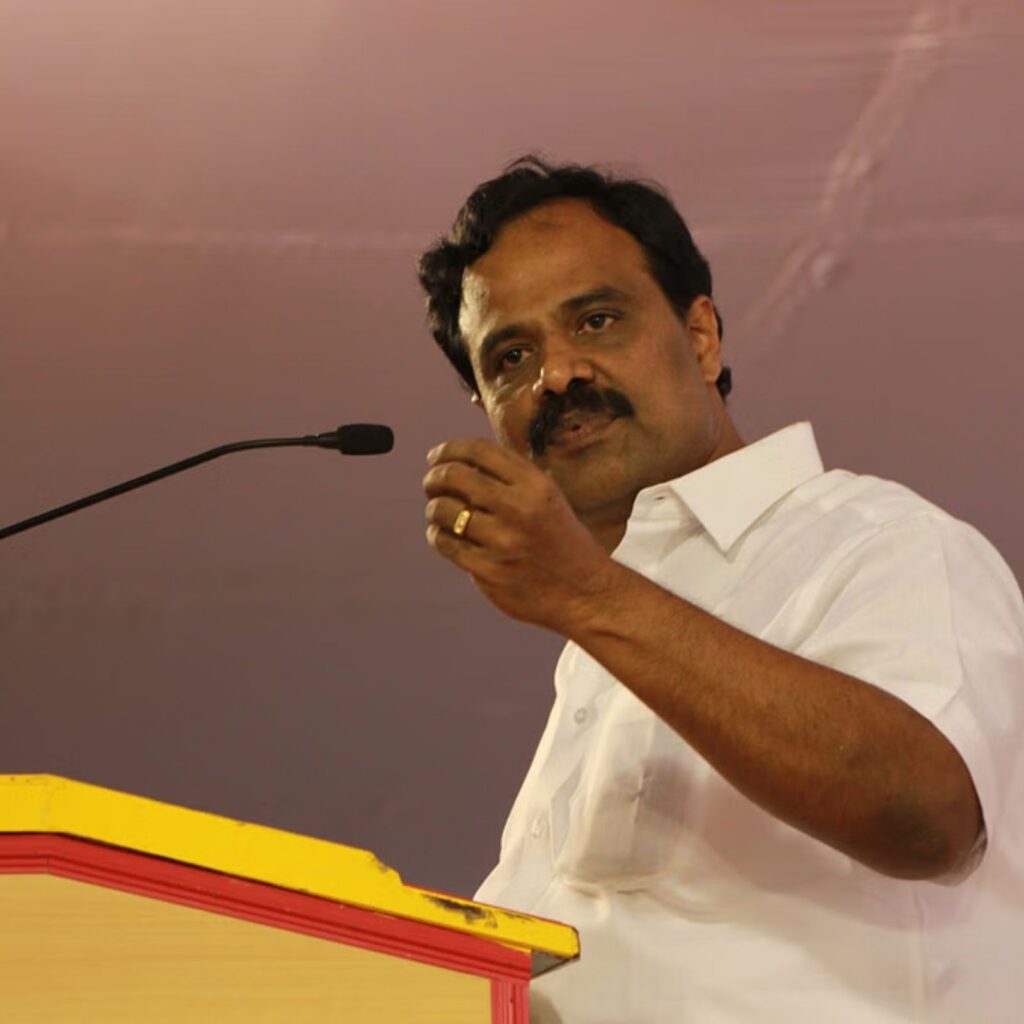 நாமக்கல் திமுகவில் நிலவும் உள்கட்சி போட்டி: காந்திச்செல்வன் மீண்டும் அரசியல் களத்தில்? gandhi