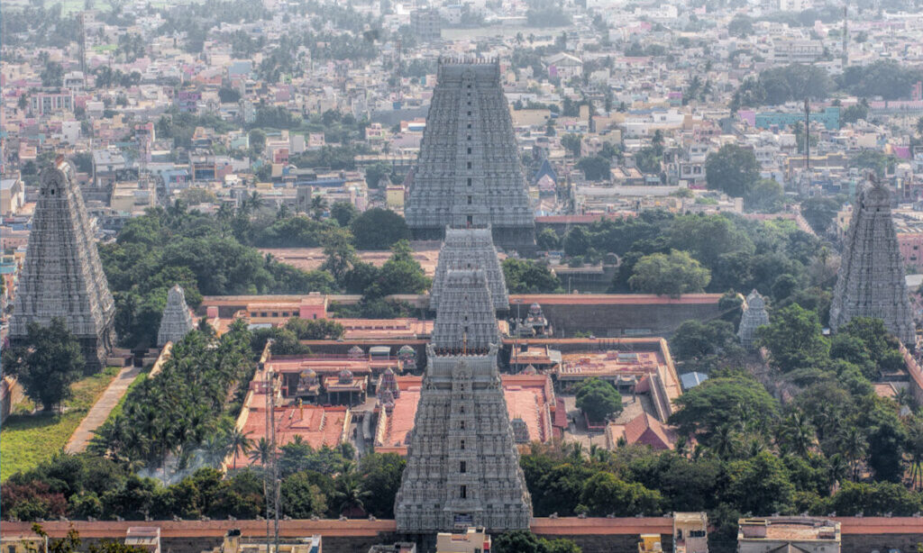 1803958 arunachaleswarar temple