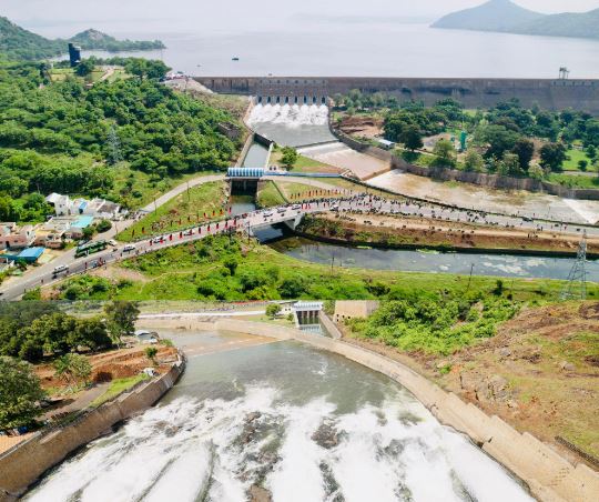 மேட்டூர் அணையில் நீர் வரத்து 44,000கன அடியாக உயர்வு… கர்நாடகா அணையில் நீர்திறப்பு அதிகரிப்பு… 3 10