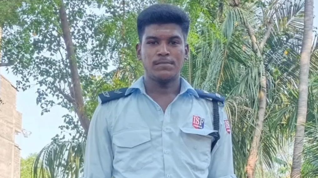 அஜித் குமார் லாக்கப் மரணம் என்பது அப்பட்டமான கொலை.. சிபிஐ விசாரணைக்கு உத்தரவிட அதிமுக எம்.பி. இன்பதுரை வலியுறுத்தல்.. temple guard custodial death 293848751