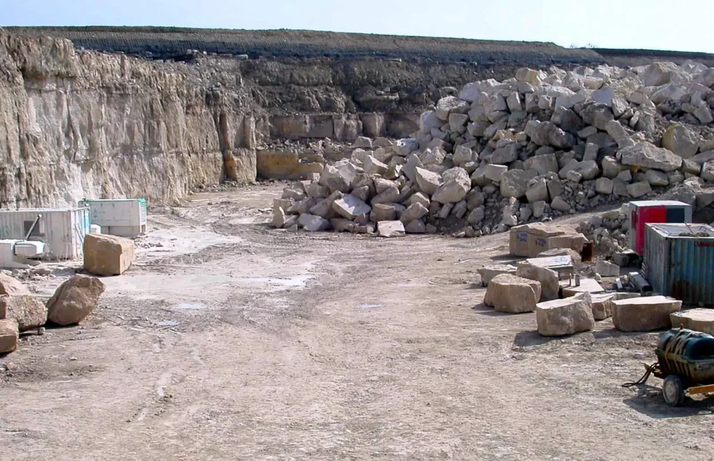 Portland quarry Eng Dorset