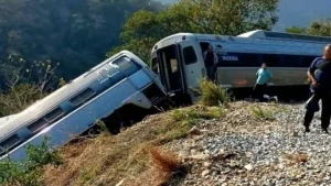mexico train accident