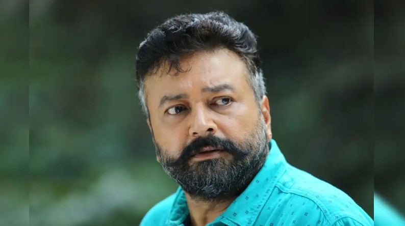 சபரிமலை தங்கம் பூச்சு முறைகேடு விவகாரம்…! நடிகர் ஜெயராமுக்கு சம்மன் அனுப்பிய அமலாக்கத்துறை..! 3 5