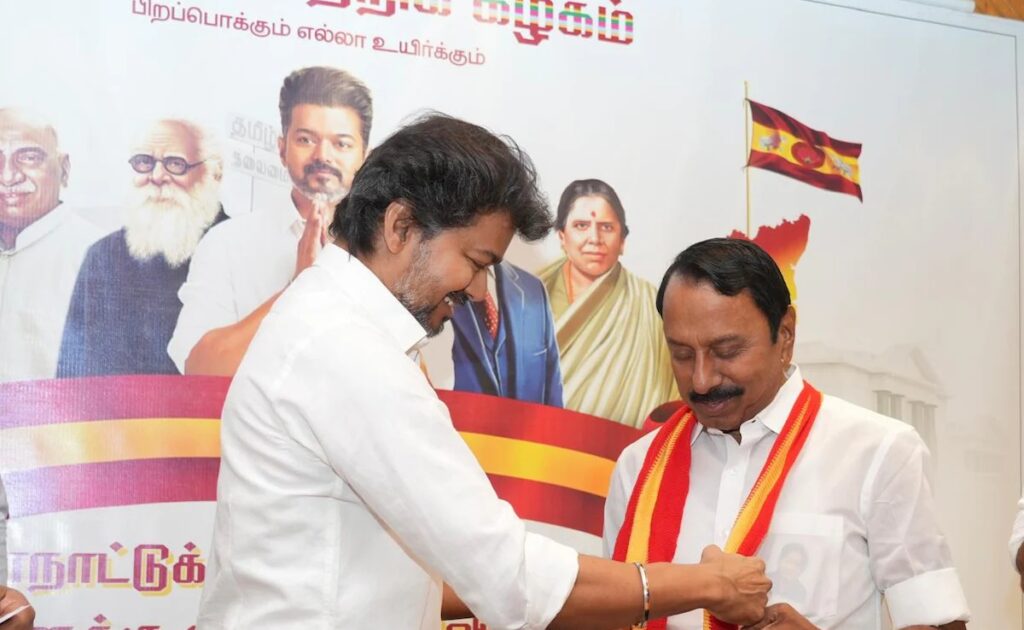 sengottaiyan joins tvk