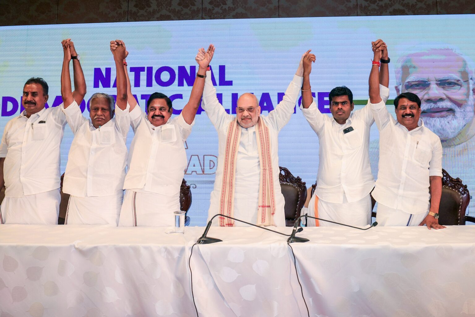 அறிவிச்சாச்சு தேர்தல் தேதி – என்னாச்சு என்.டி.ஏ-வில் தொகுதி பங்கீடு? eps