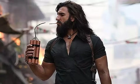 இந்திய சினிமாவின் அசுர வேட்டை!. ரூ.3000 கோடி வசூலை எட்டிய முதல் படமாக ‘துரந்தர்’ சரித்திரம்! Dhurandhar