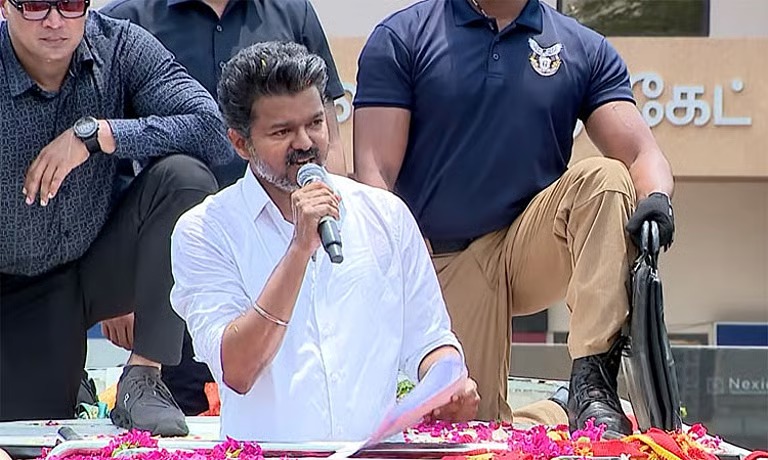 “ஒரு மணி நேரம் போதாது”!. சென்னையில் விஜய்யின் பிரச்சாரம் திடீர் ரத்து! puthucherry vijay