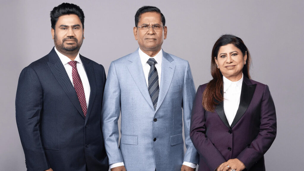 மக்கள் அளித்த தீர்ப்பு - குடும்பத்துக்குள் ஏற்பட்ட வெற்றி தோல்விகள்! 1 002leemarose