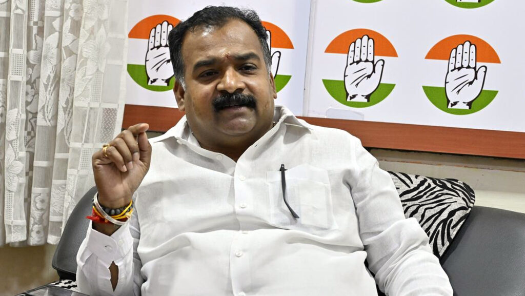 எடப்பாடியை முதல்வராக்க துள்ளிக் குதித்த உதயநிதி – திமுகவின் கைங்கர்யத்தை போட்டுடைத்த மாணிக்கம் தாகூர் 008 manikam