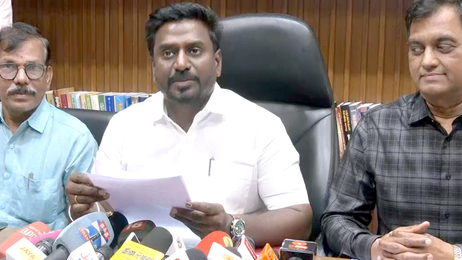 திமுக ஆட்சியில் கொண்டு வரப்பட்ட காலை உணவுத் திட்டம் மேம்படுத்தப்படும் – அமைச்சர் ராஜ்மோகன் 008 rajmohan