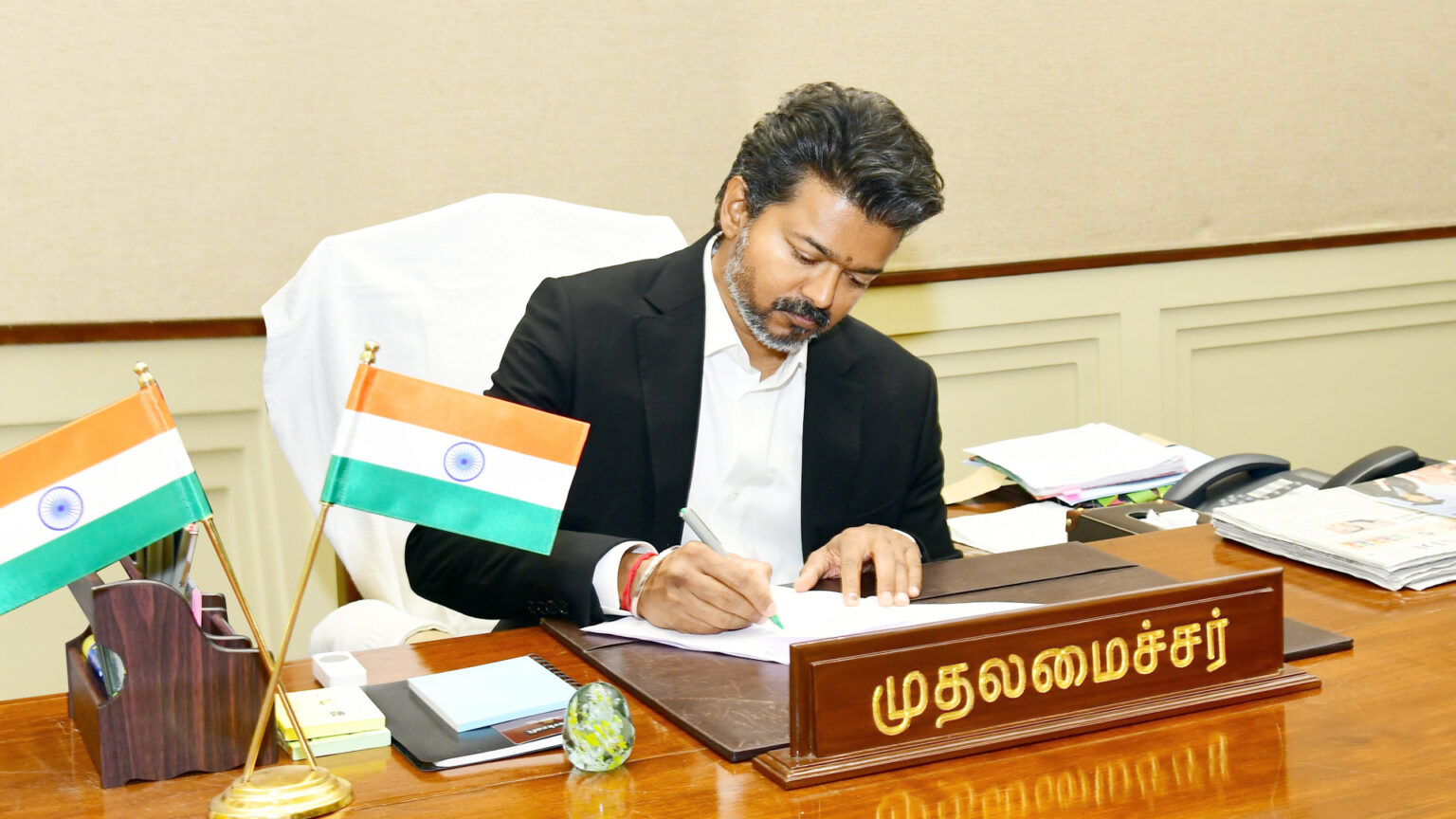 திரைப்படங்களுக்கு புதிய சலுகை ; முதலமைச்சர் ஜோசப் விஜய் அதிரடி 009 cinema vijay