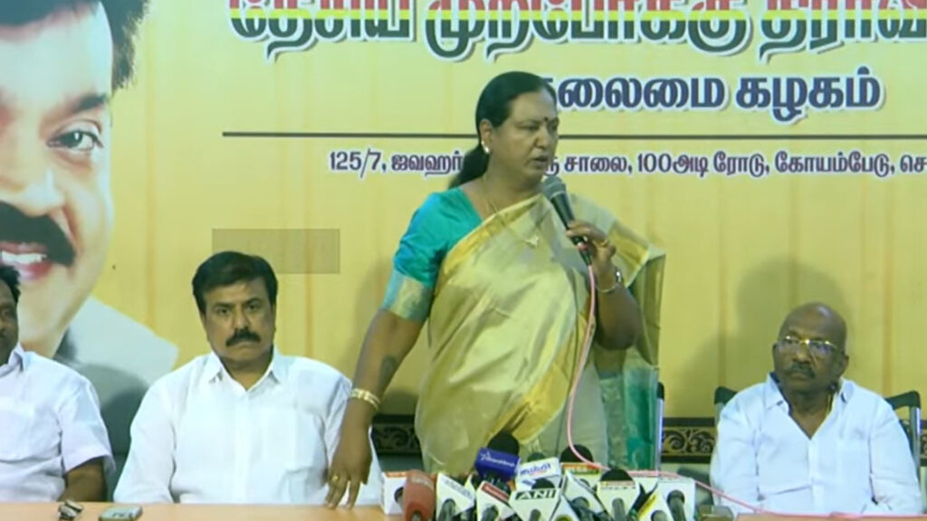 விஜய் துணை முதலமைச்சர் பதவியே தந்திருப்பார் ; ஐசியூவில் அதிமுக – பிரேமலதா தில் 011 premalatha