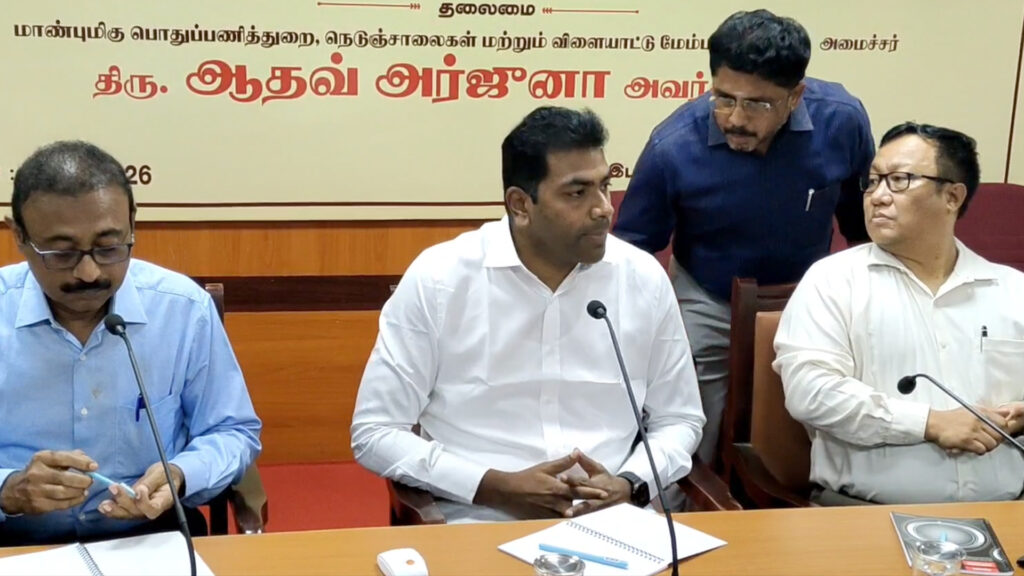 கோவையில் ஆதவ் அர்ஜுனா ஆய்வுக் கூட்டம் – பங்கேற்காத தவெக அமைச்சர்கள் 012 aadhav