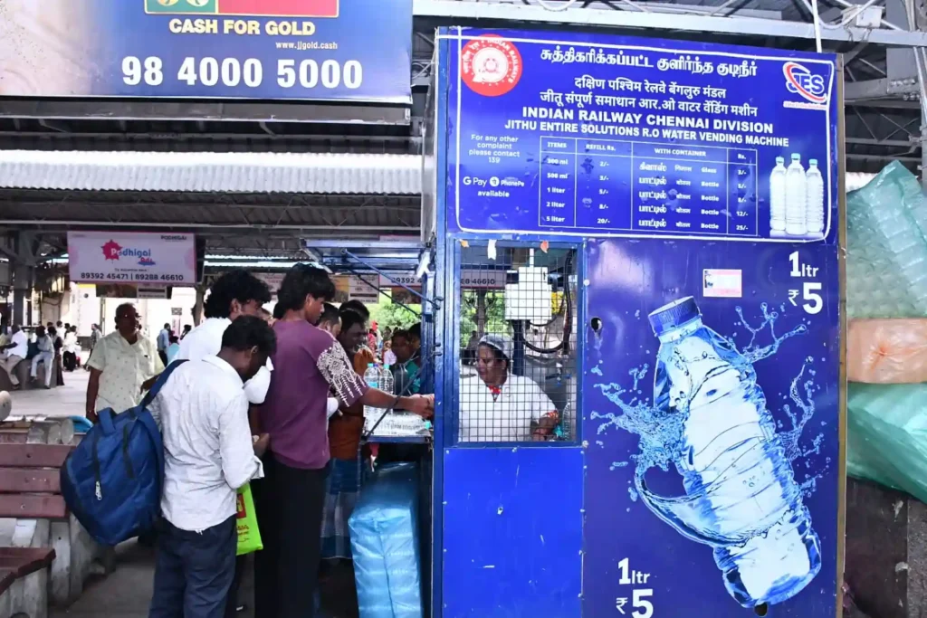 ஒரு லிட்டர் குடிநீர் ரூ.8!. சென்னை ரயில் நிலையங்களில் தானியங்கி இயந்திரங்கள் திறப்பு! Automatic water Machines