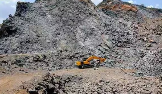 விதிமீறல் புகார்கள்: மதுரையில் 11 கல் குவாரிகள் தற்காலிகமாக மூடல்! 1 KV 1