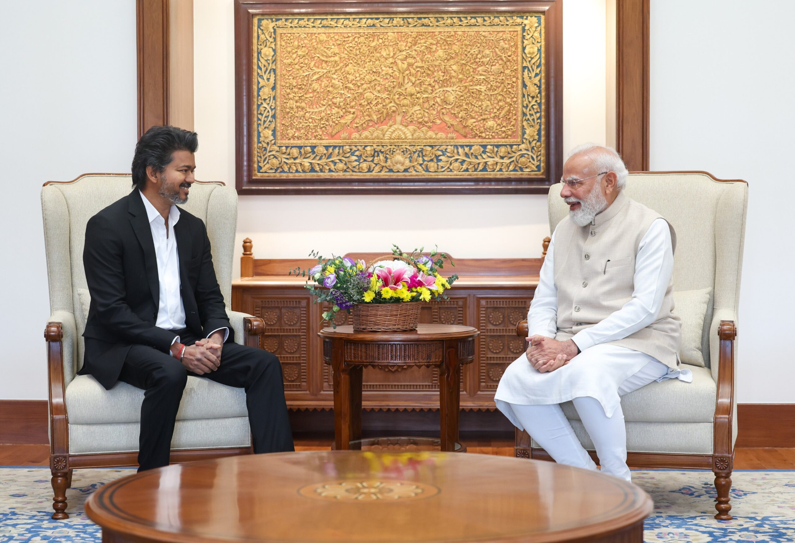 மத்திய நிதியமைச்சருடன் முதல்வர் விஜய் சந்திப்பு: உட்கட்டமைப்பு திட்டங்களுக்கு நிதி வழங்க கோரிக்கை! 1 PM 7 scaled