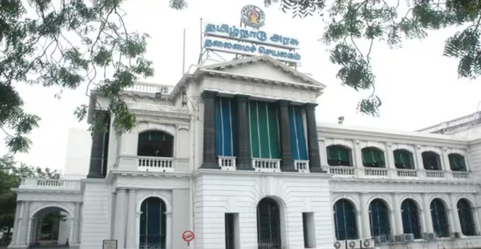 30 ஐஏஎஸ் அதிகாரிகள் இடமாற்றம்: தமிழக அரசு அதிரடி! SC 1