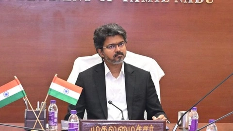 பள்ளிகள் திறப்பு!. அமைச்சருடன் முதலமைச்சர் விஜய் தீவிர ஆலோசனை! cm vijay minister raj mohan