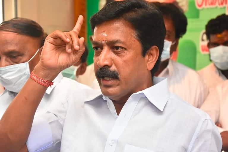 அதிமுக உள்கட்சி நெருக்கடியில்.. தொகுதி மக்களுக்கு சி.வி. சண்முகம் கொடுத்த வாக்கு..!! image 11 1