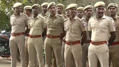 முதலமைச்சர் அந்தஸ்தில் விஜய்க்கு பாதுகாப்பு!. நீலாங்கரையில் குவிந்த போலீஸ் பட்டாளம்! vijay house Security