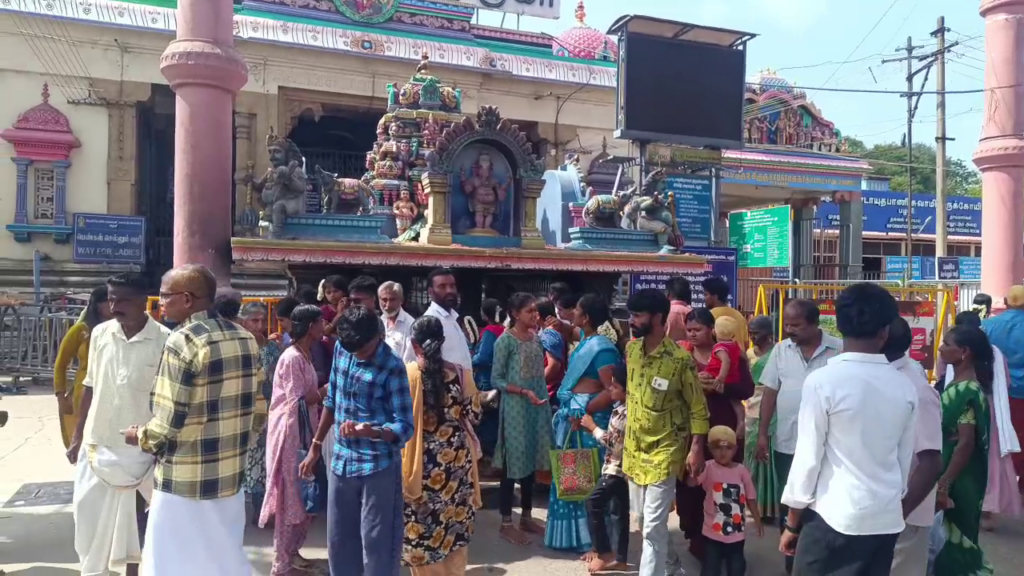 வைகாசி விசாகம் கோலாகலம்: பழனியில் குவிந்த பக்தர் கூட்டம்! vlcsnap 2026 05 30 16h17m23s054