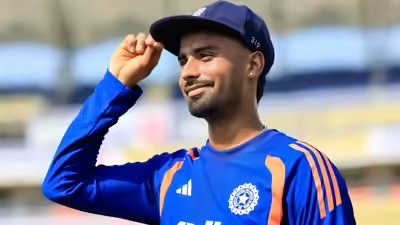 இந்திய அணியில் புதிய சுழல் பந்துவீச்சாளர் அறிமுகம்!. யார் இந்த மானவ் சுதர்? Manav Suthar