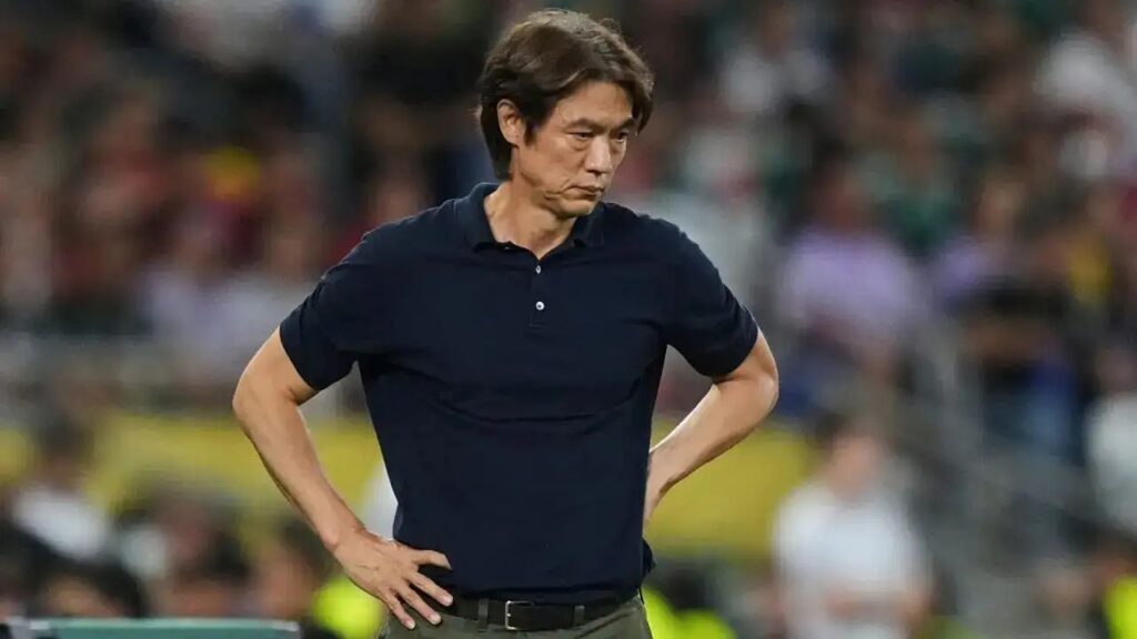 South Korea Head Coach Resigns