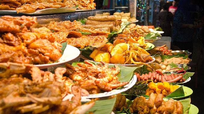 ”இனி இஷ்டத்துக்கு FOOD REVIEW பண்ண முடியாது!” – யூடியூபர்களுக்கு அரசு எச்சரிக்கை Street foods