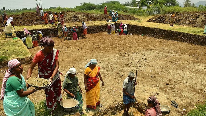 125 நாள் வேலைத் திட்டம் ஜூலை 1 முதல் நாடு முழுவதும் அமல்: மத்திய அரசு தீவிர ஏற்பாடு! Vb G