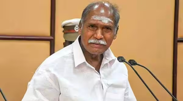 புதுச்சேரியில் கூட்டணி ஆட்சியில் இலாகா பங்கீடு இழுபறி..!! நீடிக்கும் பதற்றம்..!! image 27 2