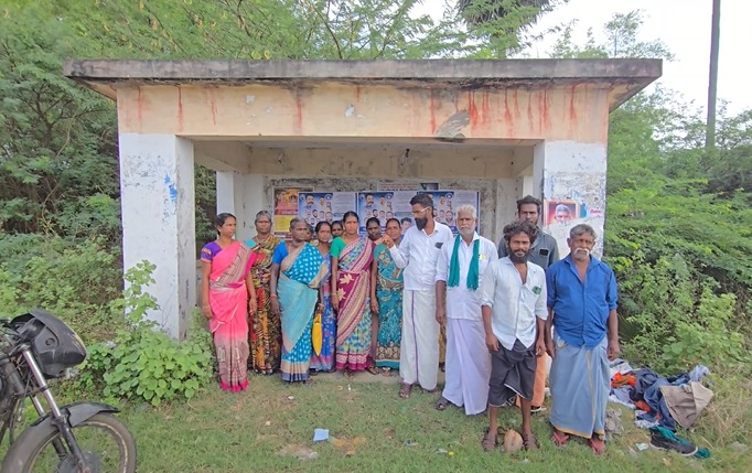 பேருந்து நிறுத்தம் இருந்தும் பயனில்லை!. பஸ்கள் நிற்காமல் செல்வதால் மக்கள் அவதி! nagai bus issue