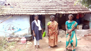 அம்மா வாங்கிய கடன்; 17வயது மகளை அழைத்துச் சென்ற தனியார் நிதி நிறுவன ஊழியர்கள் – அரசு நடவடிக்கை எடுக்க கோரிக்கை 006 finance