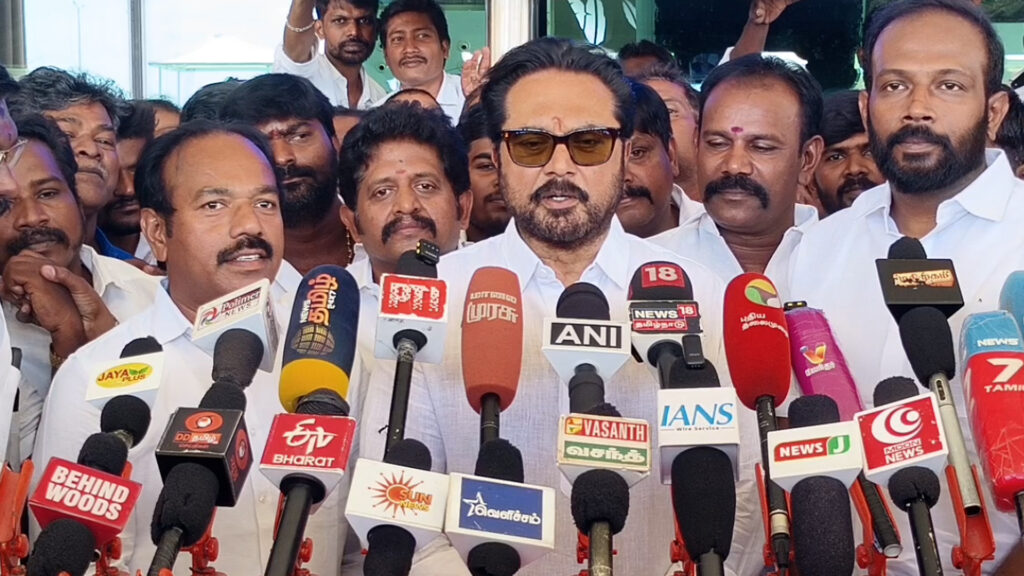 தூத்துக்குடி இளைஞர் மரணம் குறித்து வெள்ளை அறிக்கை… நடிகர் சரத்குமார் வலியுறுத்தல் 012 sarath A