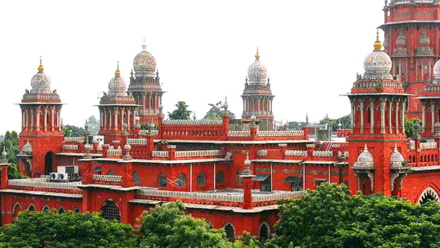 நீதிபதிகளின் உதவியாளர்கள் நியமனம் ரத்து; மீண்டும் தேர்வு நடத்த உத்தரவு 013 court