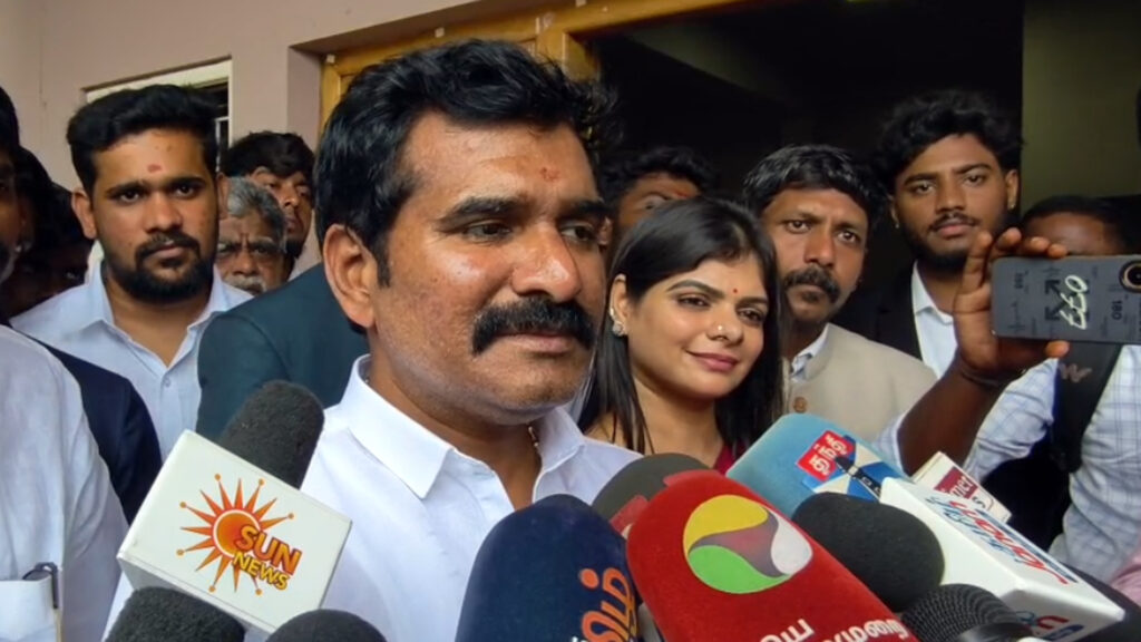 திமுக, அதிமுகவுக்கு விரைவில் ஆளே இல்லாத நிலை ஏற்படும் – அமைச்சர் நிர்மல்குமார் பேட்டி 013 nirmal kumar
