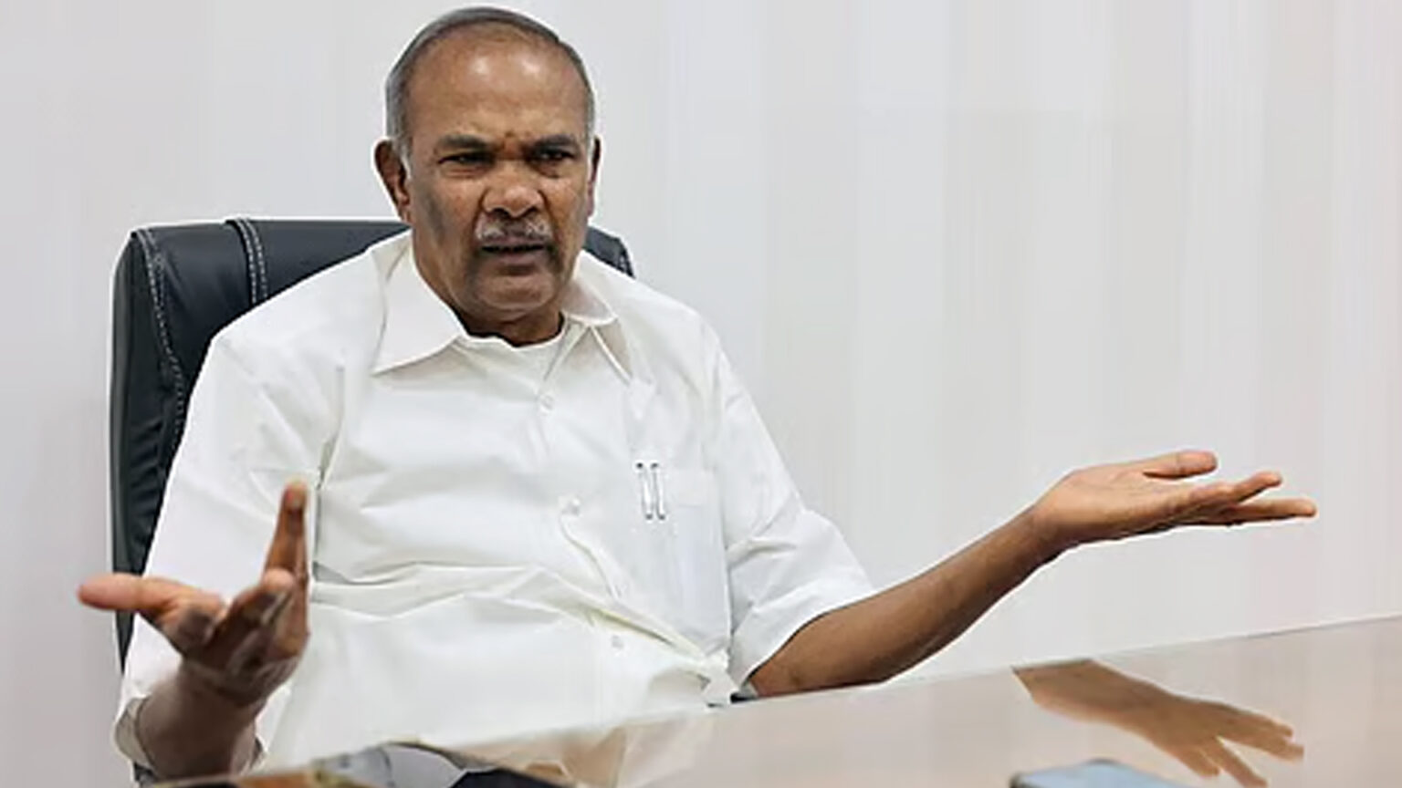 விவசாயிகளை தற்கொலைக்குத் தூண்டுகிறது தவெக அரசு – அப்பாவு குற்றச்சாட்டு 014 abbavu