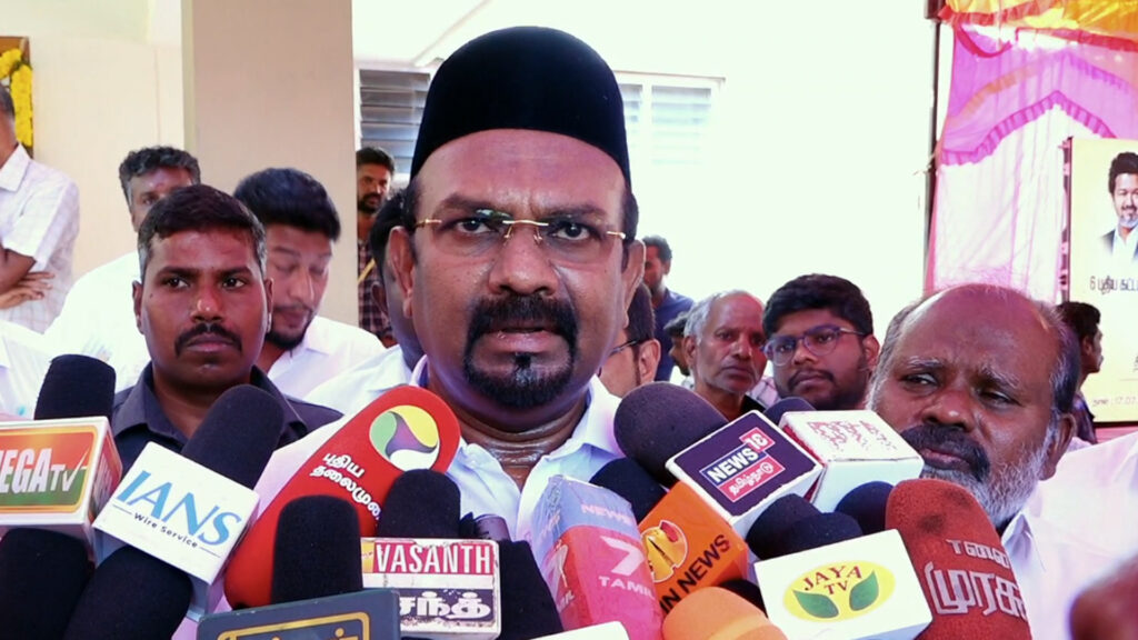 காவிரி நீர்; ஒன்றிய அரசு விவசாயிகளை ஏமாற்றுகிறது – அமைச்சர் ஷாஜஹான் குற்றச்சாட்டு! 017 shahahan C