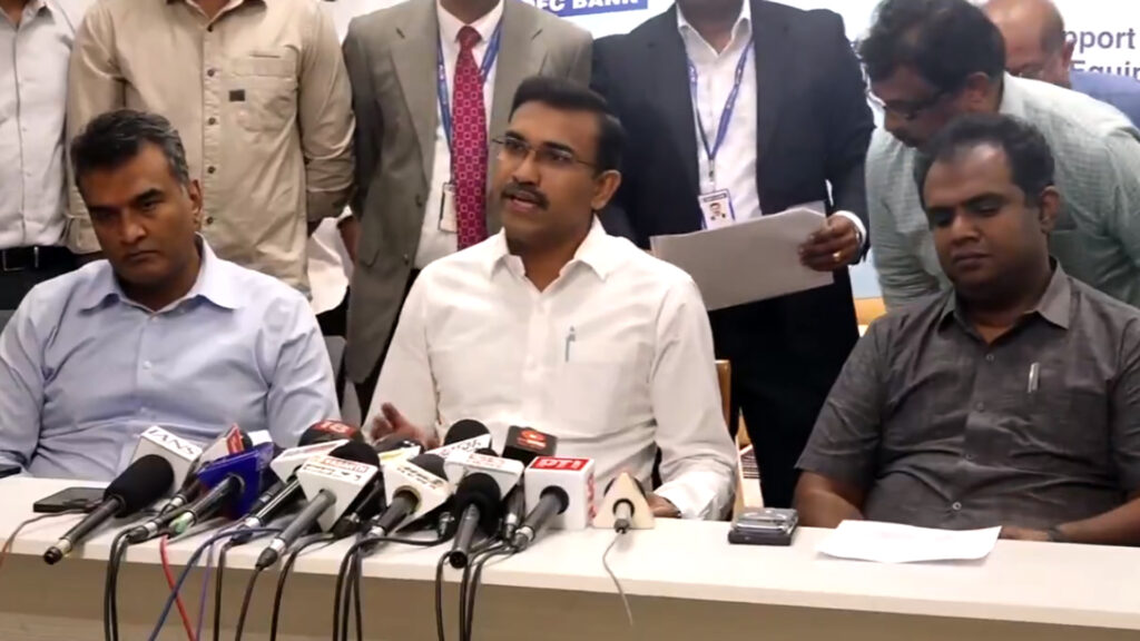 கிட்னி திருட்டு விவகாரம்… 3 மருத்துவமனைகள் மற்றும் மருத்துவர்கள் மீது நடவடிக்கை – அமைச்சர் அருண்ராஜ் தகவல் 018 arunraja A