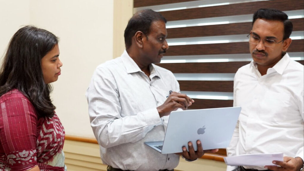 பாதுகாப்பான, நவீனமயமான சிவகாசியை உருவாக்குகிறோம் – அமைச்சர் கீர்த்தனா பெருமிதம் 022 keerthana