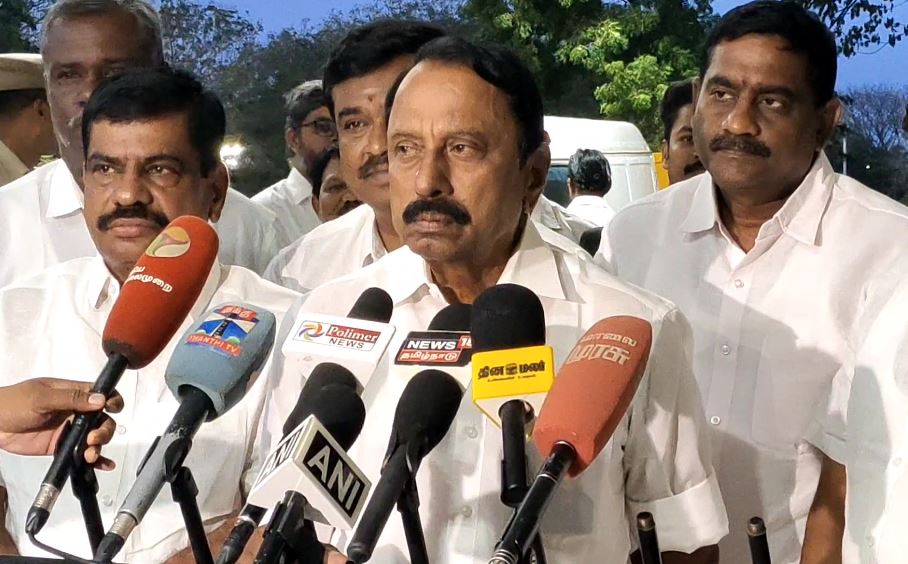 கோவை : பட்ஜெட் என்பது சீக்ரெட் பட்ஜெட்..! அமைச்சர் செங்கோட்டையன் சூசகம்..! 1 31