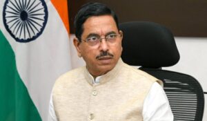 புதிய மத்திய கல்வி அமைச்சராகப் பிரகலாத் ஜோஷி நியமனம்! 13 2