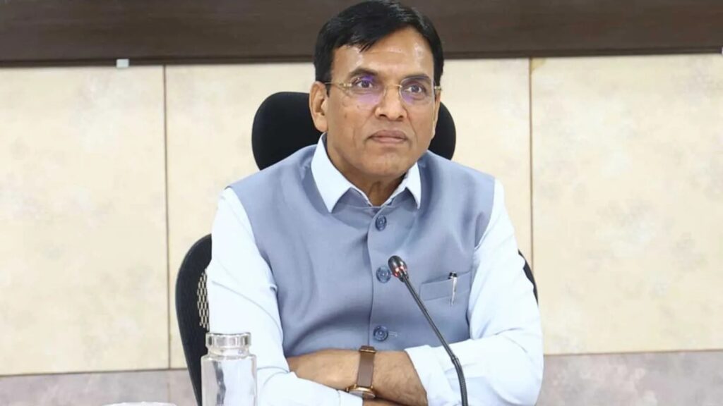 PF பயனர்களுக்கு குட்நியூஸ்!. ஜூலை 15-க்குள் வட்டி வரவு!. மத்திய அமைச்சர் மன்சுக் மாண்டவியா அறிவிப்பு! Minister Mansukh Mandaviya