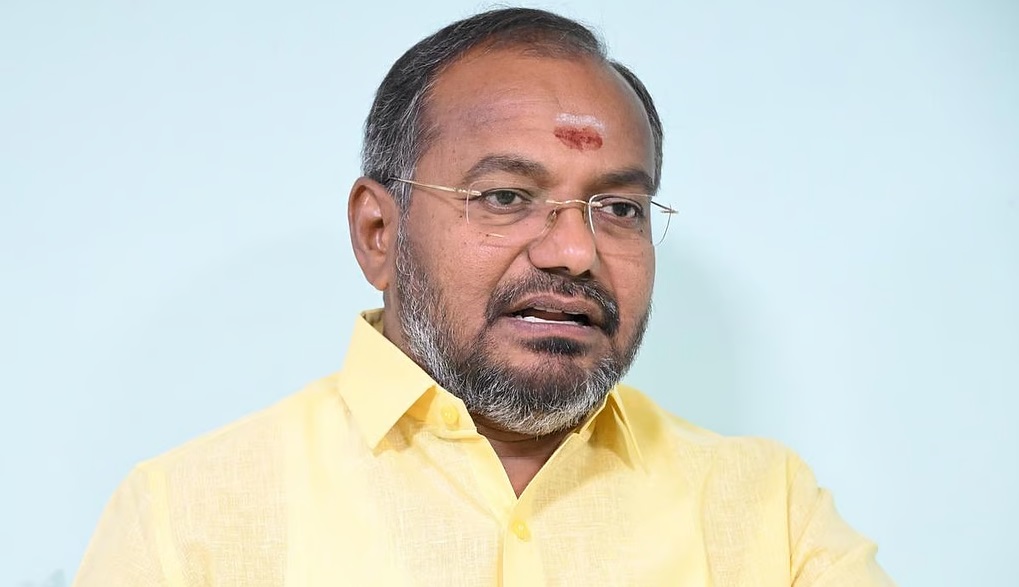 "பாமக வாக்கு வங்கி சரிவு; அன்புமணியை தலைவராக ஏற்க முடியாது" 1 PMK Arul