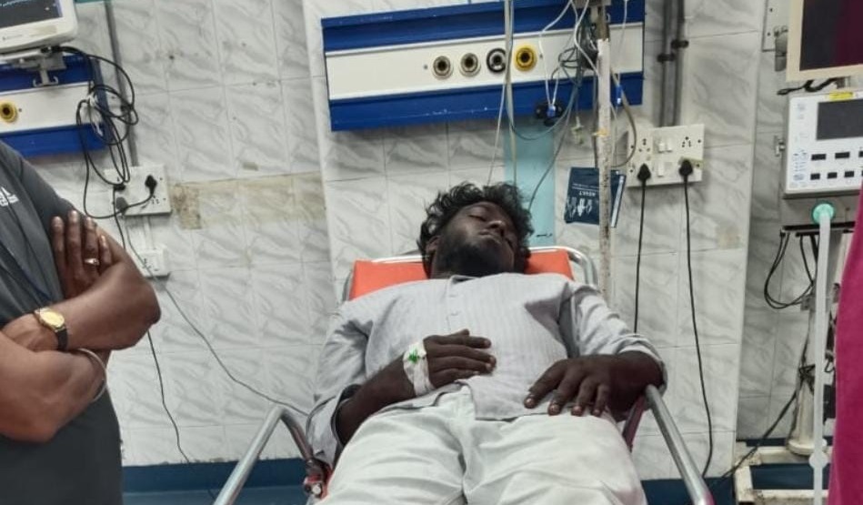 போலீஸை கத்தியால் வெட்டிய ரவுடிக்கு துப்பாக்கிச் சூடு… நாட்டு வெடிகுண்டு தயாரித்த சதி அம்பலம்! Rowdy Vijayakumar