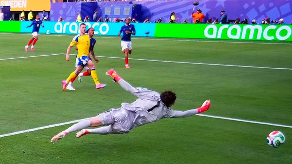 FIFA World Cup 2026: ஸ்வீடனை 3-0 கணக்கில் துவம்சமாக்கியது பிரான்ஸ் அணி..!! image 11