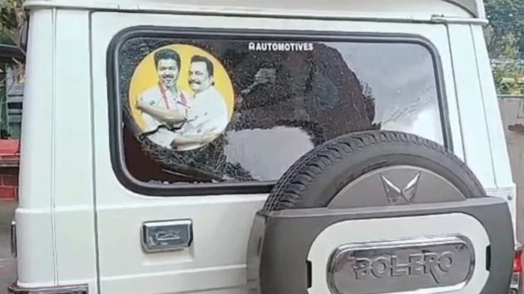 தவெக கோஷ்டி மோதலால் தேனியில் பதற்றம்.. எம்.எல்.ஏ. கார் கண்ணாடி உடைப்பு! image 15 11