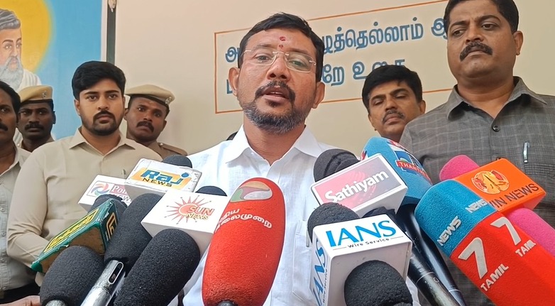 “இனிமே தப்பு நடந்தா கடும் நடவடிக்கை”!. விடுதி காப்பாளர்களை எச்சரித்த அமைச்சர் சம்பத்!. minister sampath