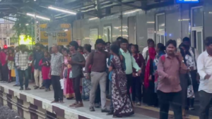 கடற்கரை – தாம்பரம் மின்சார ரயில் சேவை கடும் பாதிப்பு: பயணிகள் தவிப்பு! vlcsnap 2026 07 14 20h59m24s102