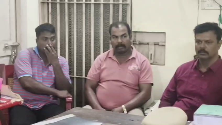 மாற்றுத்திறனாளி விசாரணைக் கைதி மரணம்: தலைமை வார்டன் உள்பட 3 காவலர்கள் அதிரடி கைது! vlcsnap 2026 07 15 07h34m11s415