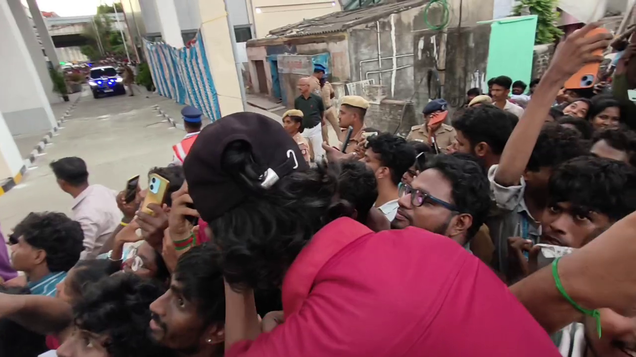 ரயிலில் பயணித்து போரூர்–பூந்தமல்லி மெட்ரோ பாதையை ஆய்வு செய்த முதல்வர் விஜய்! 2 vlcsnap 2026 07 29 18h56m50s509